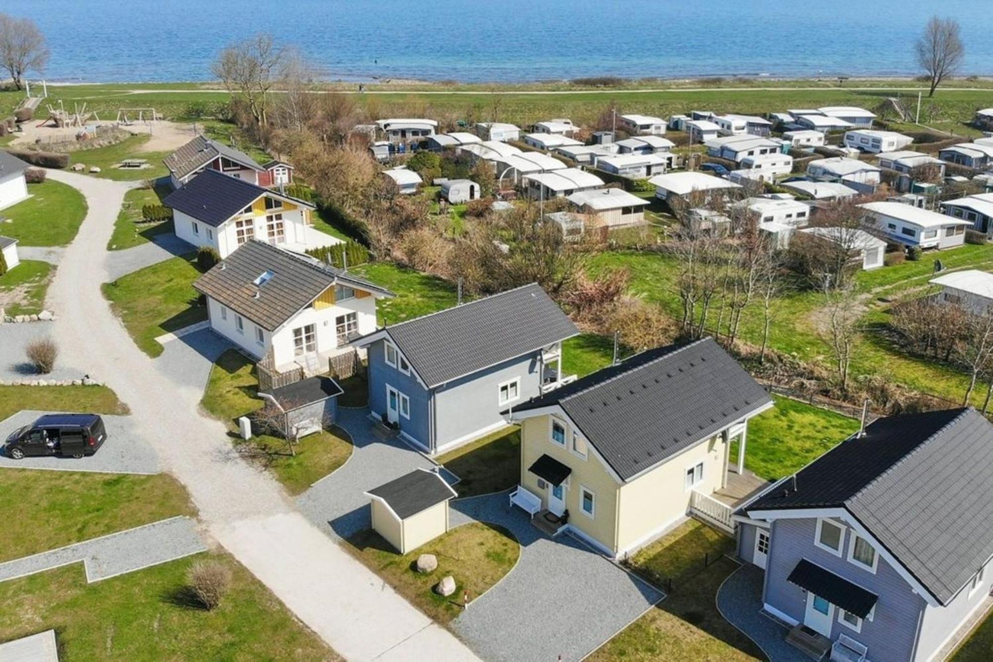 Seepark Suessau Ferienhaus Seerose 3 ภายนอก รูปภาพ